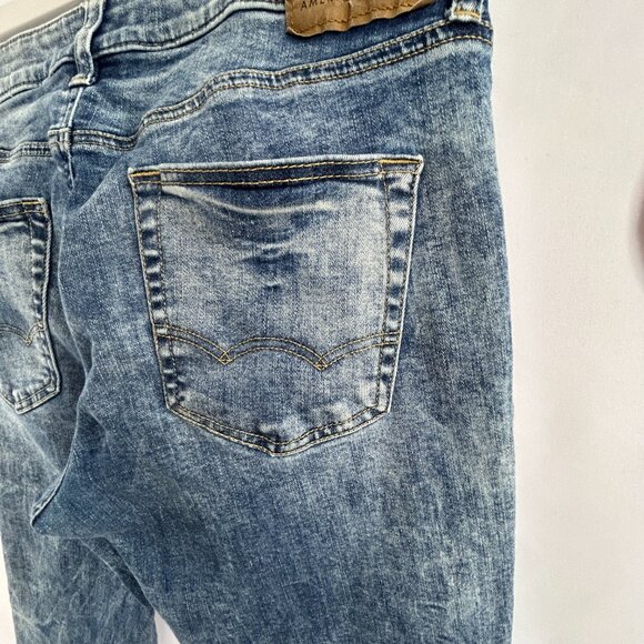 American Eagle Slim Jeans — Y2K Distressed Washed Blue Denim Men's W33 L32 - Picture 5 of 13